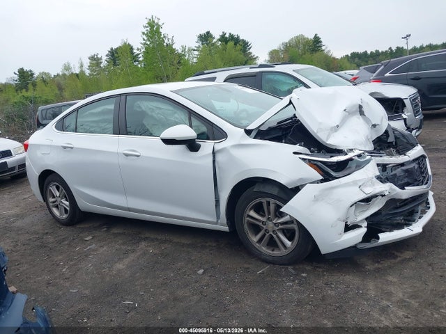 1G1BE5SM4H7200463 Chevrolet Cruze Lt Auto