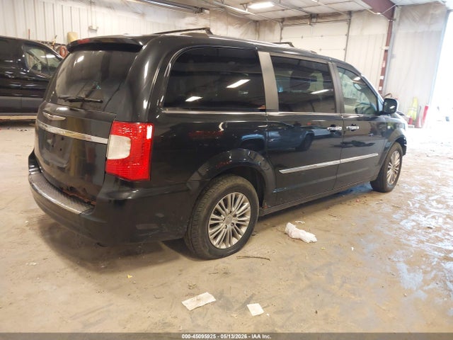 Продаж на аукціоні авто 2014 Chrysler Town & Country Touring-l 30th Anniversary, vin: 2C4RC1CG5ER192123, номер лоту: 45095925