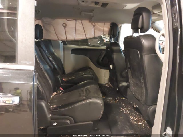 Продаж на аукціоні авто 2014 Chrysler Town & Country Touring-l 30th Anniversary, vin: 2C4RC1CG5ER192123, номер лоту: 45095925