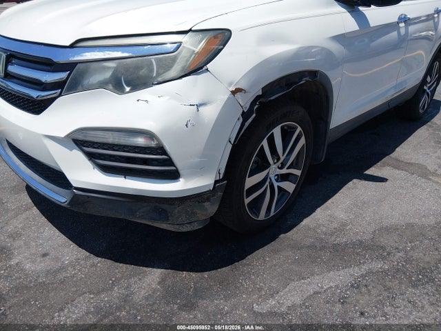 Auction sale of the 2017 Honda Pilot Touring, vin: 5FNYF5H9XHB015328, lot number: 45095952
