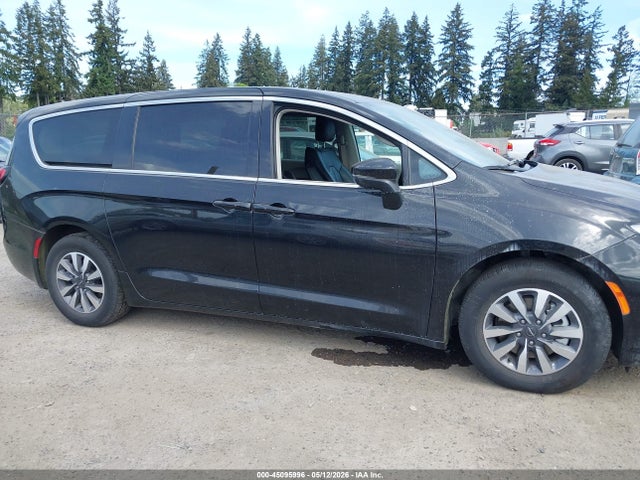 Продажа на аукционе авто 2023 Chrysler Pacifica Hybrid Touring L, vin: 2C4RC1L7XPR622134, номер лота: 45095996