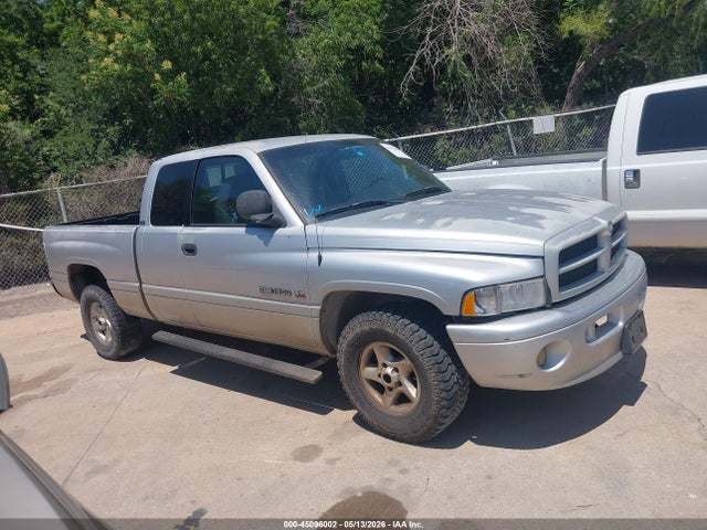 45096002 :رقم المزاد ، 3B7HC13Z91M512672 vin ، 2001 Dodge Ram 1500 St مزاد بيع