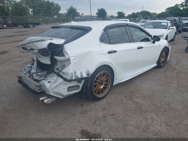 2019 Toyota Camry Se მანქანა იყიდება აუქციონზე, vin: 4T1B11HK5KU706292, აუქციონის ნომერი: 45096047