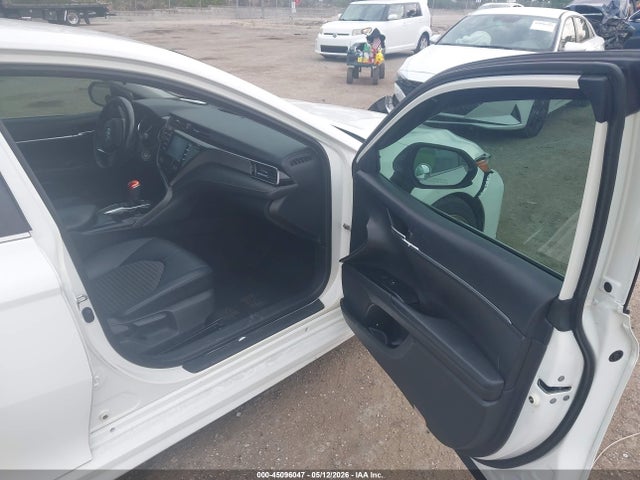 2019 Toyota Camry Se მანქანა იყიდება აუქციონზე, vin: 4T1B11HK5KU706292, აუქციონის ნომერი: 45096047
