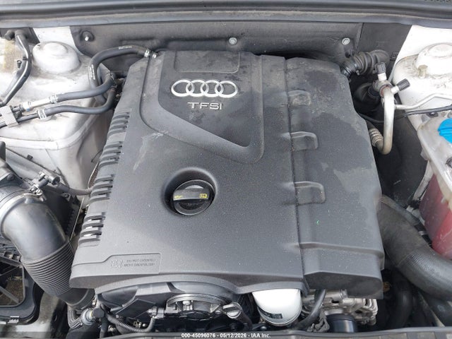 2015 Audi A4 2.0t Premium მანქანა იყიდება აუქციონზე, vin: WAUAFAFL9FN004597, აუქციონის ნომერი: 45096076