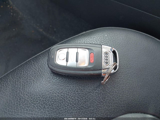 2015 Audi A4 2.0t Premium მანქანა იყიდება აუქციონზე, vin: WAUAFAFL9FN004597, აუქციონის ნომერი: 45096076