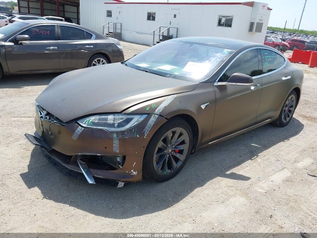 Tesla Model S 100d/60d/75d/90d/p100d 2017 5YJSA1E4XHF218323 Image 2