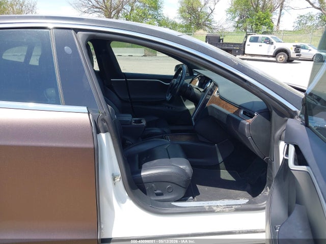 Tesla Model S 100d/60d/75d/90d/p100d 2017 5YJSA1E4XHF218323 Image 5