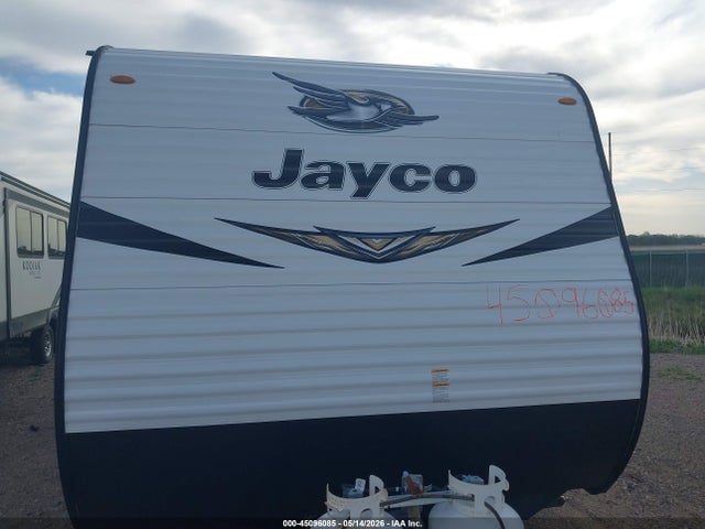 Продажа на аукционе авто 2020 Jayco Jay Flight Slx M-174 Bh, vin: 1UJBJ0BL4L17Z0186, номер лота: 45096085