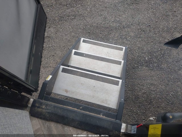 Продаж на аукціоні авто 2023 Forest River Wildcat, vin: 4X4TWCF25PT019538, номер лоту: 45096097