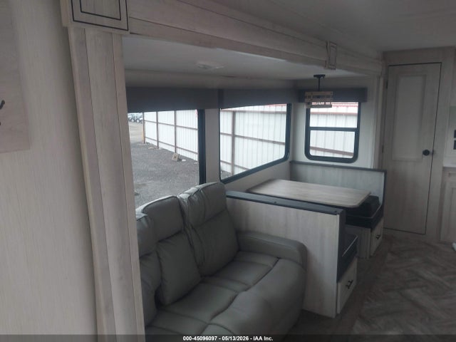 Продаж на аукціоні авто 2023 Forest River Wildcat, vin: 4X4TWCF25PT019538, номер лоту: 45096097