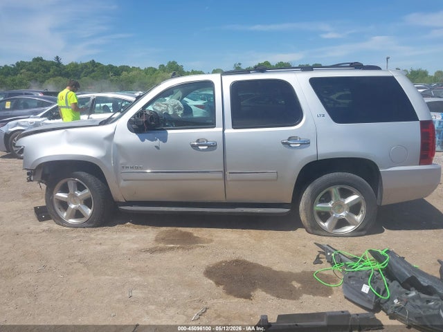 Продаж на аукціоні авто 2013 Chevrolet Tahoe Ltz, vin: 1GNSKCE01DR269825, номер лоту: 45096100