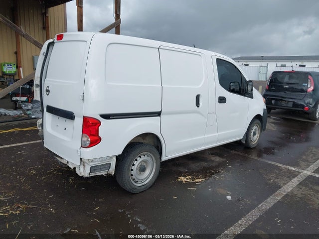 3N6CM0KN1JK699060 Nissan Nv200 S