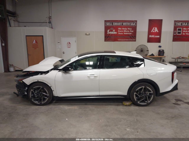 2025 Kia K4 Gt-line მანქანა იყიდება აუქციონზე, vin: 3KPFW4DE0SE251648, აუქციონის ნომერი: 45096108
