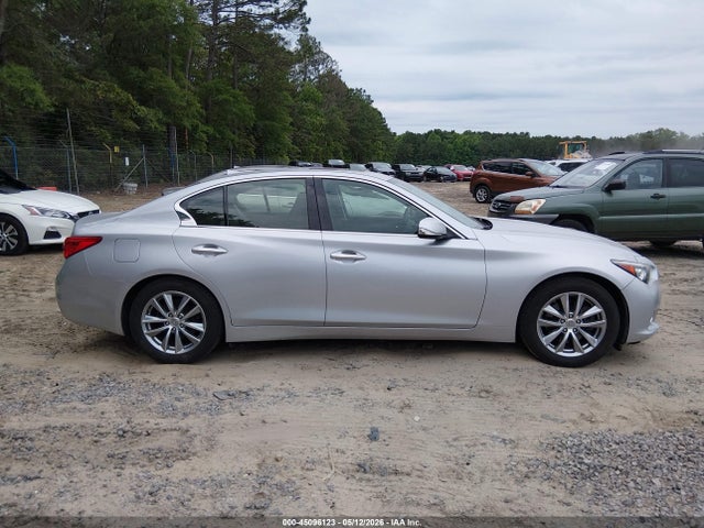 2017 Infiniti Q50 3.0t Premium მანქანა იყიდება აუქციონზე, vin: JN1EV7AP6HM736945, აუქციონის ნომერი: 45096123