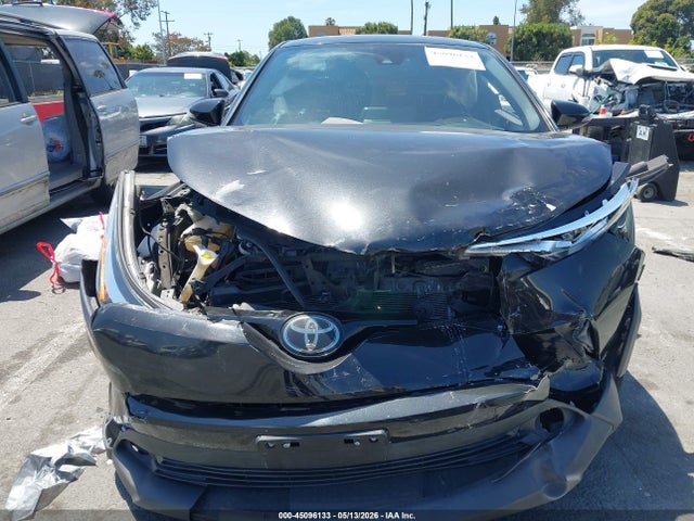 Toyota C-HR XLE 2019 JTNKHMBX5K1044751 Image 12
