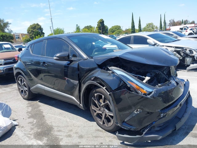 Toyota C-HR XLE 2019 JTNKHMBX5K1044751 Image 13