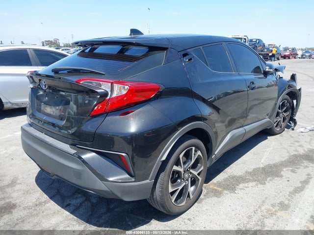 Toyota C-HR XLE 2019 JTNKHMBX5K1044751 Image 4