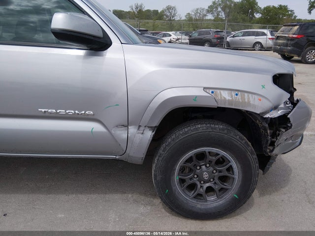 45096136 :رقم المزاد ، 3TMCZ5AN3JM171737 vin ، 2018 Toyota Tacoma Sr5 V6 مزاد بيع
