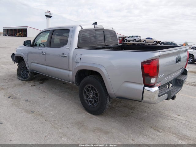 45096136 :رقم المزاد ، 3TMCZ5AN3JM171737 vin ، 2018 Toyota Tacoma Sr5 V6 مزاد بيع