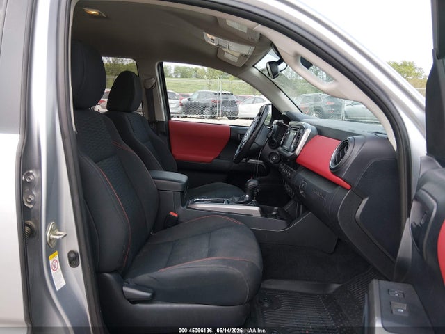 45096136 :رقم المزاد ، 3TMCZ5AN3JM171737 vin ، 2018 Toyota Tacoma Sr5 V6 مزاد بيع