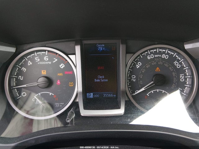 45096136 :رقم المزاد ، 3TMCZ5AN3JM171737 vin ، 2018 Toyota Tacoma Sr5 V6 مزاد بيع