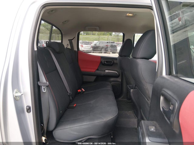45096136 :رقم المزاد ، 3TMCZ5AN3JM171737 vin ، 2018 Toyota Tacoma Sr5 V6 مزاد بيع