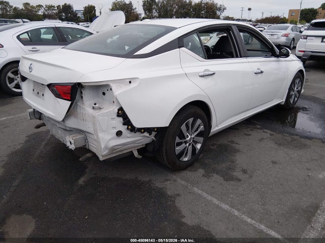 45096143 :رقم المزاد ، 1N4BL4BV5KN323987 vin ، 2019 Nissan Altima 2.5 S مزاد بيع