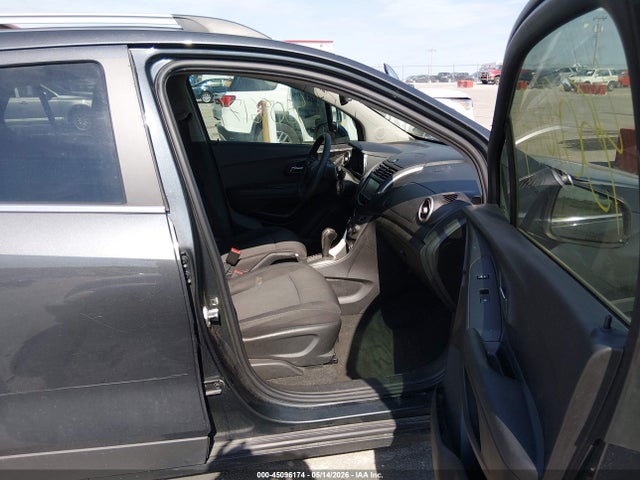 Продажа на аукционе авто 2016 Chevrolet Trax Lt, vin: 3GNCJLSB3GL245289, номер лота: 45096174