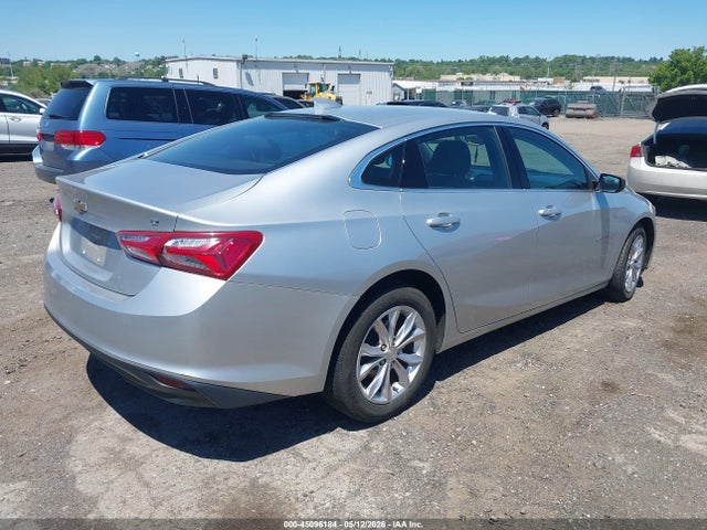 1G1ZD5ST0KF106439 Chevrolet MALIBU LT