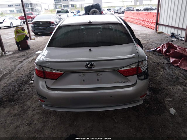 2013 Lexus Es 300h მანქანა იყიდება აუქციონზე, vin: JTHBW1GG7D2012994, აუქციონის ნომერი: 45096188
