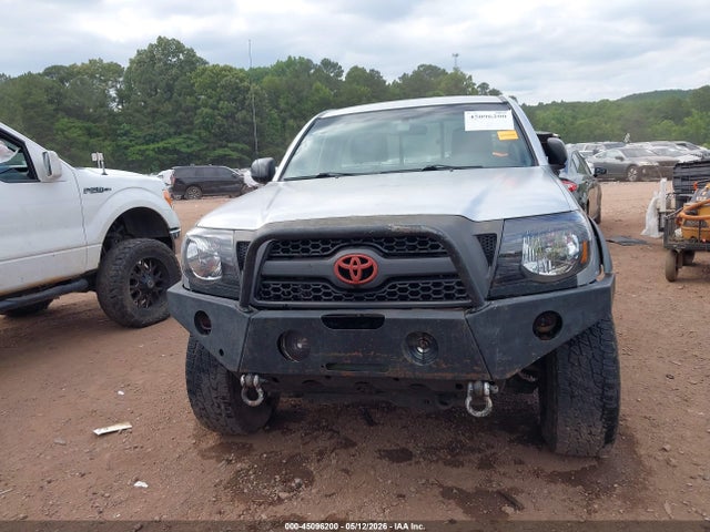 2011 Toyota Tacoma მანქანა იყიდება აუქციონზე, vin: 5TFPX4EN2BX005104, აუქციონის ნომერი: 45096200