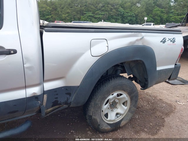 2011 Toyota Tacoma მანქანა იყიდება აუქციონზე, vin: 5TFPX4EN2BX005104, აუქციონის ნომერი: 45096200
