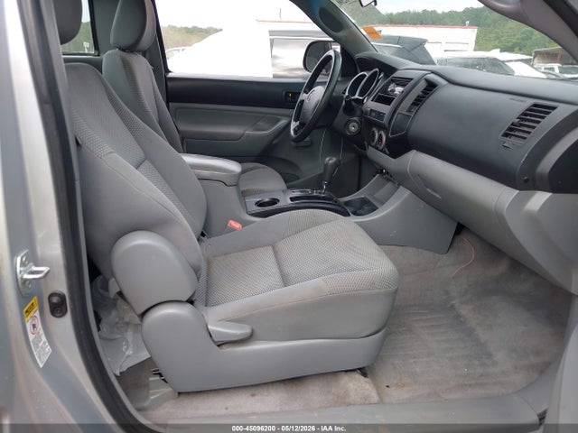 2011 Toyota Tacoma მანქანა იყიდება აუქციონზე, vin: 5TFPX4EN2BX005104, აუქციონის ნომერი: 45096200