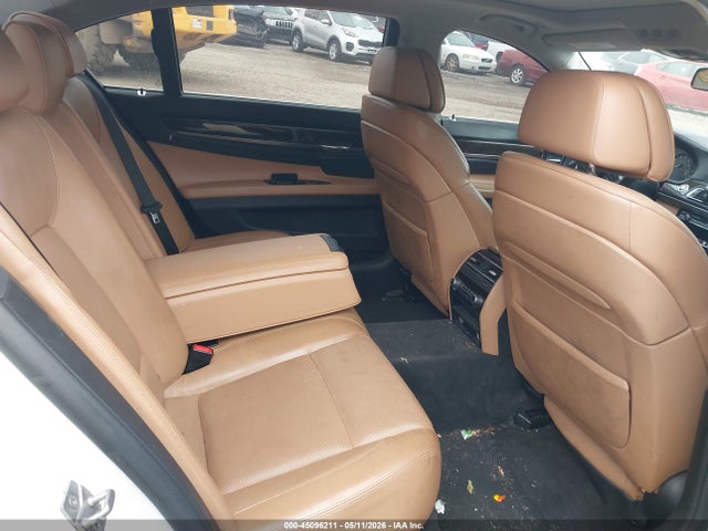 Продаж на аукціоні авто 2012 Bmw 750li, vin: WBAKB8C54CDX20405, номер лоту: 45096211