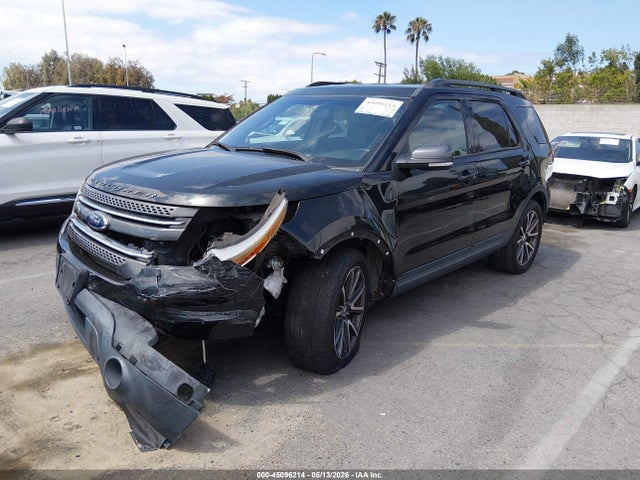 Ford EXPLORER XLT 2015 1FM5K7D87FGA19892 Image 2