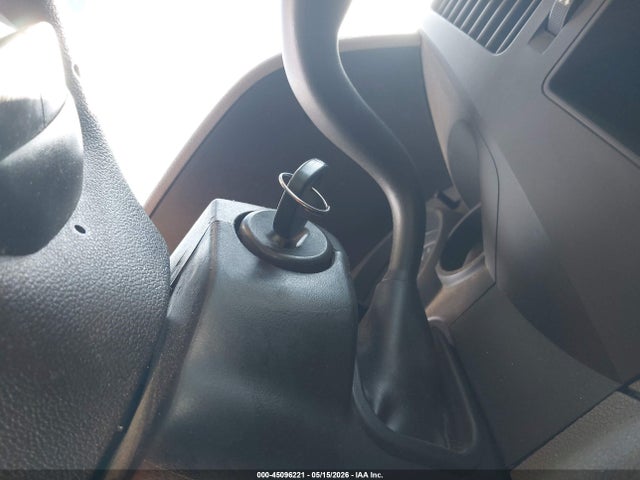 2013 Chevrolet Silverado 1500 Ls მანქანა იყიდება აუქციონზე, vin: 3GCPCREA6DG137554, აუქციონის ნომერი: 45096221