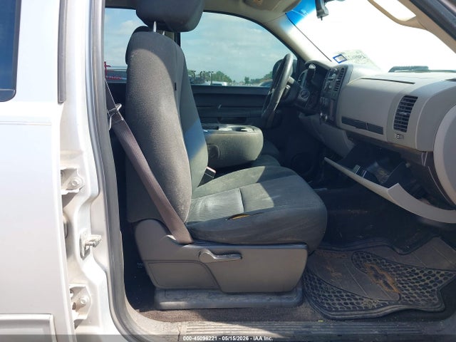 2013 Chevrolet Silverado 1500 Ls მანქანა იყიდება აუქციონზე, vin: 3GCPCREA6DG137554, აუქციონის ნომერი: 45096221