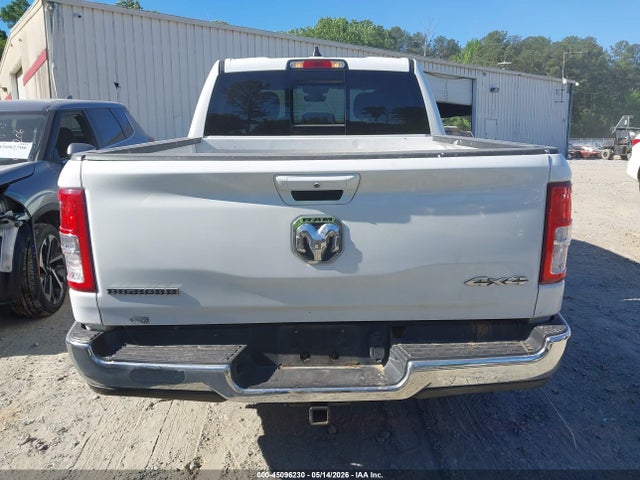 2022 Ram 1500 Big Horn  4x4 5'7 Box მანქანა იყიდება აუქციონზე, vin: 1C6RRFFG4NN454483, აუქციონის ნომერი: 45096230
