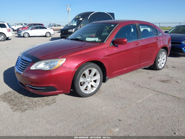 Продаж на аукціоні авто 2013 Chrysler 200 Lx, vin: 1C3CCBAB5DN706085, номер лоту: 45096249