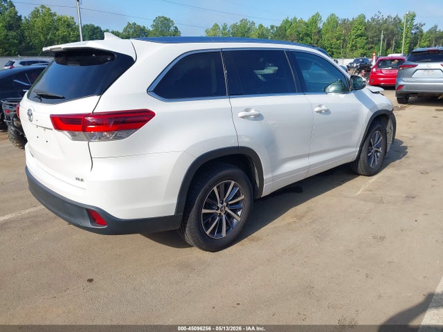 Aukcja sprzedaży 2017 Toyota Highlander Xle, vin: 5TDKZRFH7HS526036, numer aukcji: 45096256