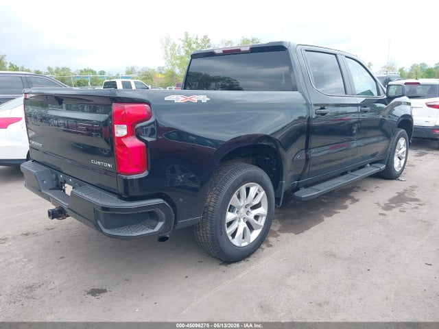 45096275 :رقم المزاد ، 1GCPYBEK6MZ352854 vin ، 2021 Chevrolet Silverado 1500 4wd  Short Bed Custom مزاد بيع