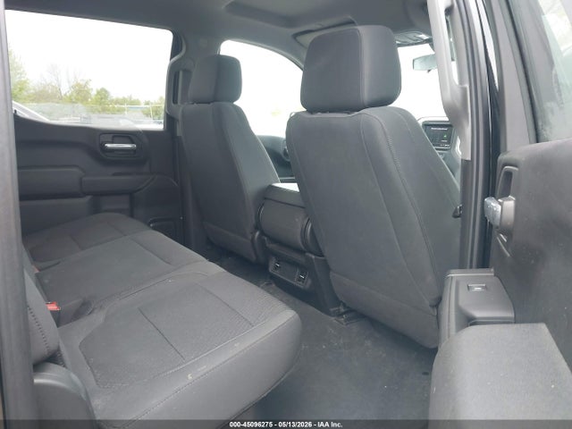 45096275 :رقم المزاد ، 1GCPYBEK6MZ352854 vin ، 2021 Chevrolet Silverado 1500 4wd  Short Bed Custom مزاد بيع