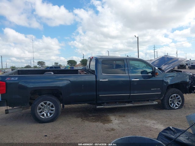 Aukcja sprzedaży 2017 Chevrolet Silverado 3500hd Ltz, vin: 1GC4K0EY7HF171010, numer aukcji: 45096297