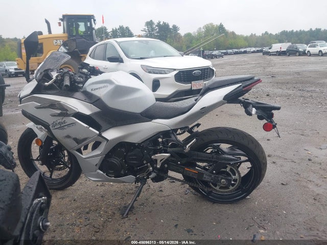 Kawasaki EX500 2025 ML5EXGG16SDA53304 Image 13