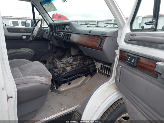 45096322 :رقم المزاد ، 2B4HB25Y8RK131368 vin ، 1994 Dodge Ram Wagon B250 مزاد بيع
