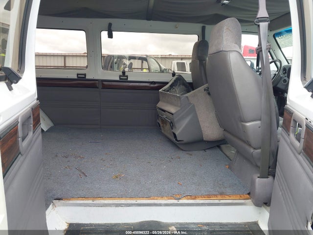 45096322 :رقم المزاد ، 2B4HB25Y8RK131368 vin ، 1994 Dodge Ram Wagon B250 مزاد بيع
