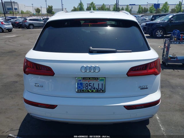 2018 Audi Q5 2.0t Premium/2.0t Tech Premium მანქანა იყიდება აუქციონზე, vin: WA1CNAFY4J2078265, აუქციონის ნომერი: 45096332