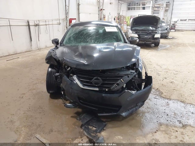 45096342 :رقم المزاد ، 1N4AL3AP7HC210121 vin ، 2017 Nissan Altima 2.5 Sl مزاد بيع
