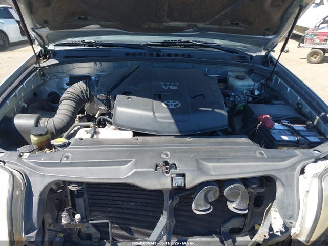45096343 :رقم المزاد ، JTEZU14R138004473 vin ، 2003 Toyota 4runner Sr5 V6 مزاد بيع